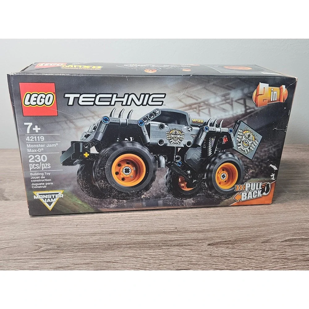 LEGO Technic Monster Jam Max-D 42119 2-in-1 Pull-Back Monster Truck Set Box Wear